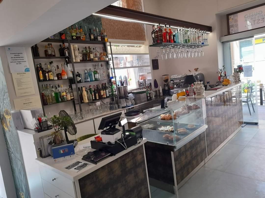 BAR CUTISPOTO ® ARREDAMENTI