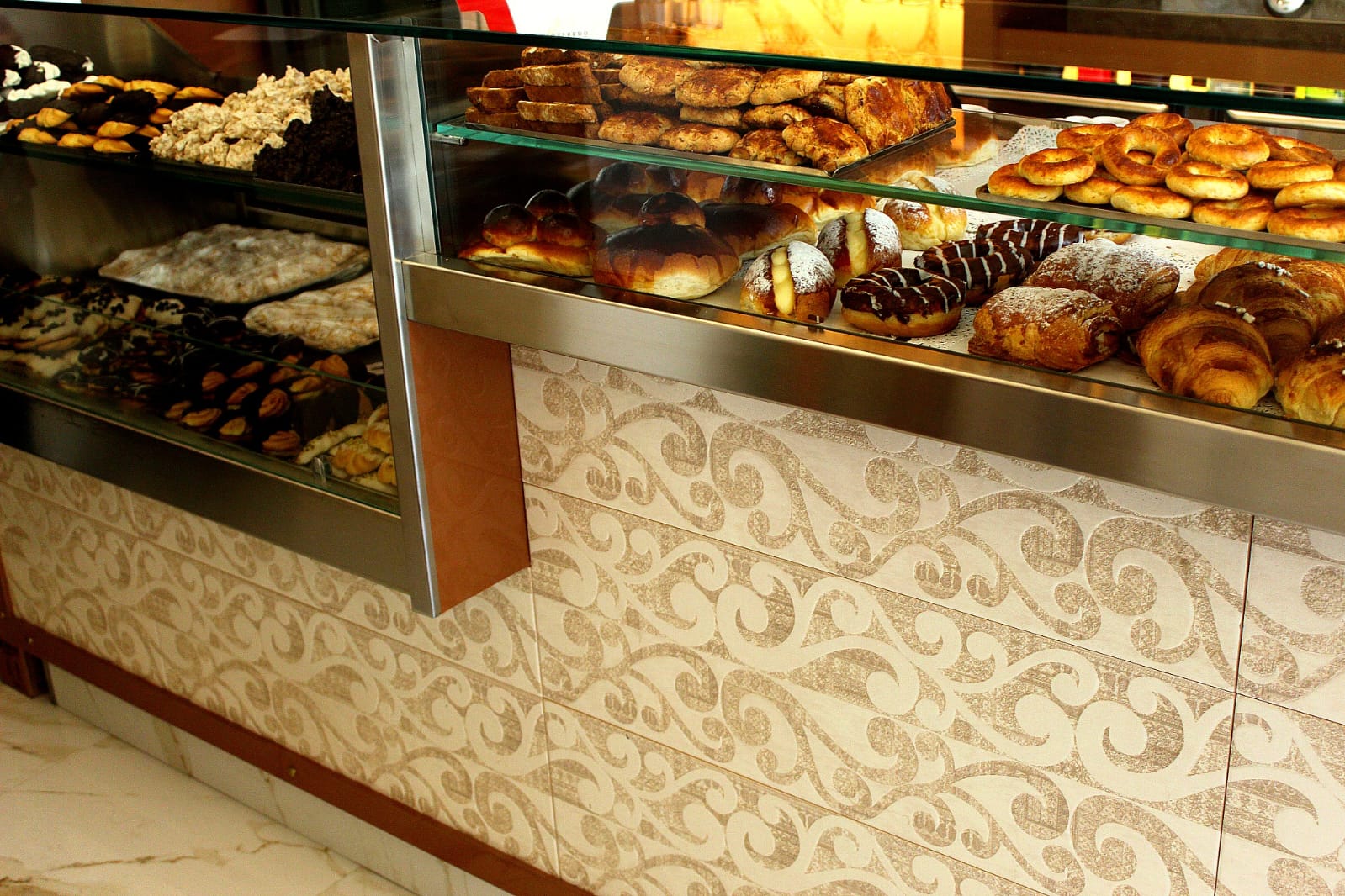 Banco pasticceria Cutispoto Arredamenti
